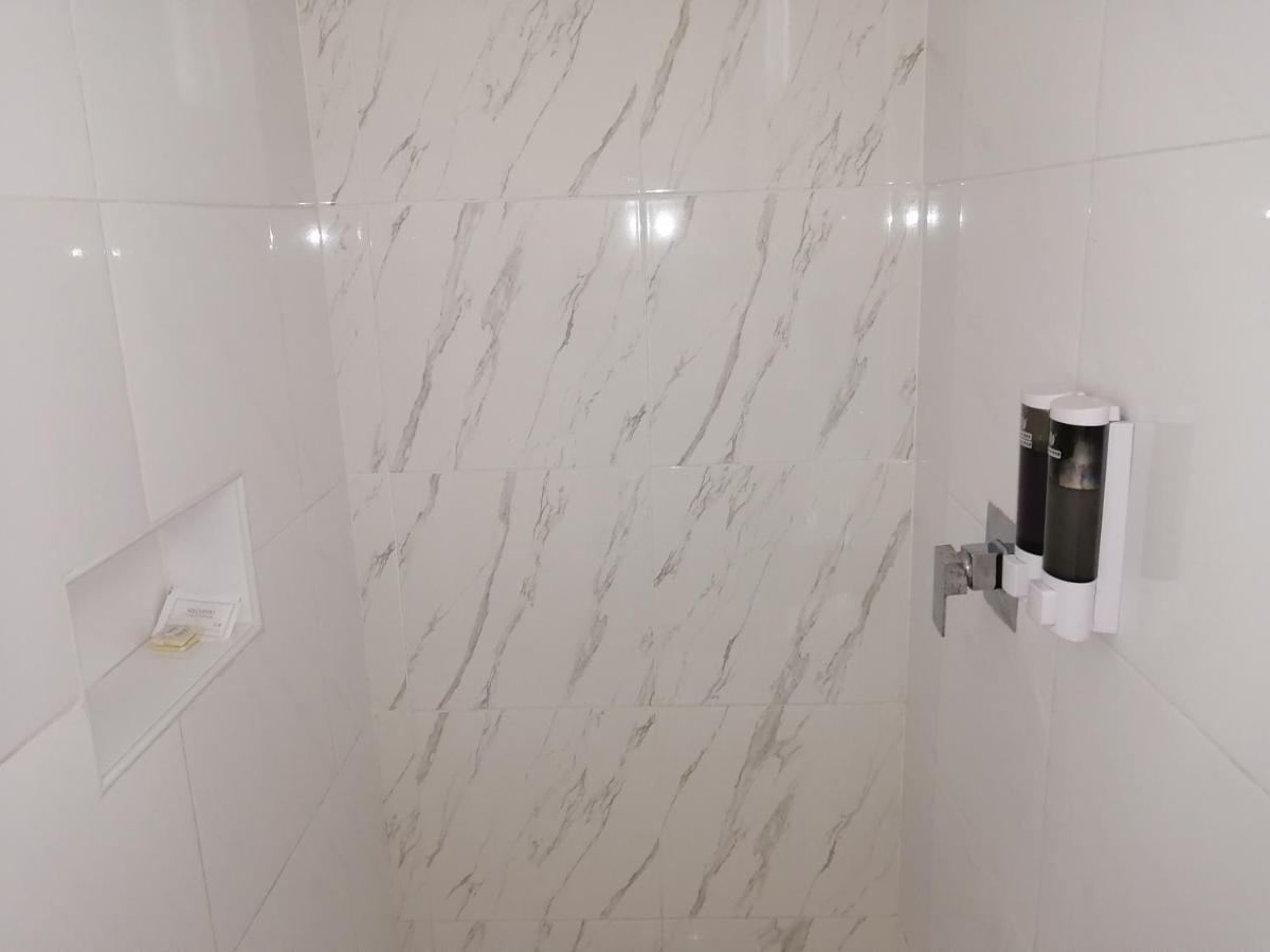 Harman Suites Moalboal Zewnętrze zdjęcie
